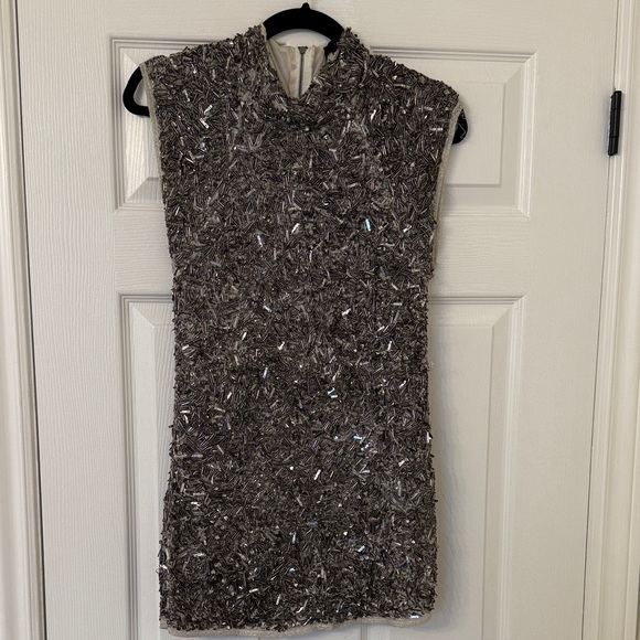 Zara Tops - Zara Silver Textured Sleeveless Top